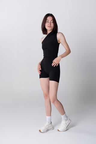 ONE SHOULDER JUMPSUT