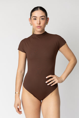 BODY TURTLE NECK
