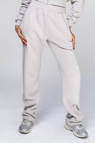 CAOTCHIC STRAIGHT PANTS